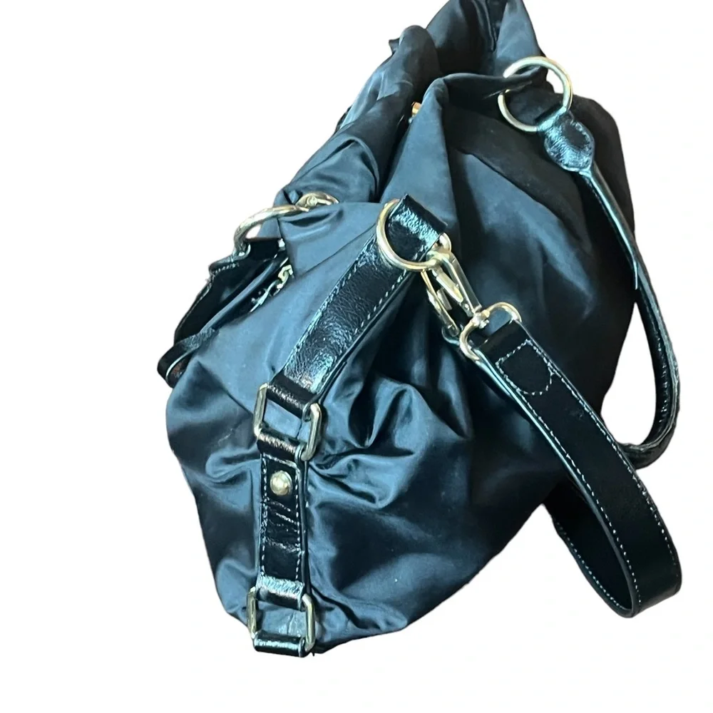 VINCENT CAMUTO BLACK NYLON PURSE WITH GOLD HARDWARE & SHOULDER STRAP